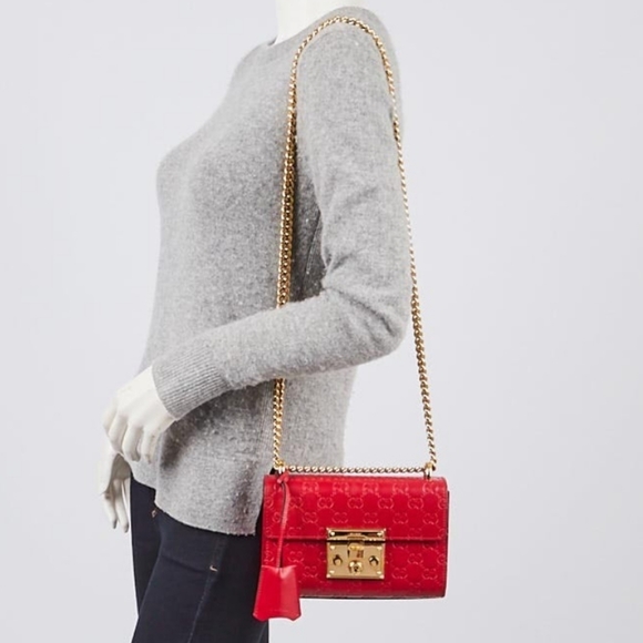 AUTHENTIC - Gucci Red Signature Padlock Shoulder Bag - Picture 3 of 10